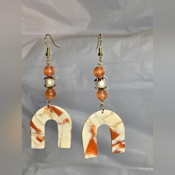 Erins Lovely Creations Jewelry - #B263- Handmade Cream and Cinnamon Arch Earrings with Pearls